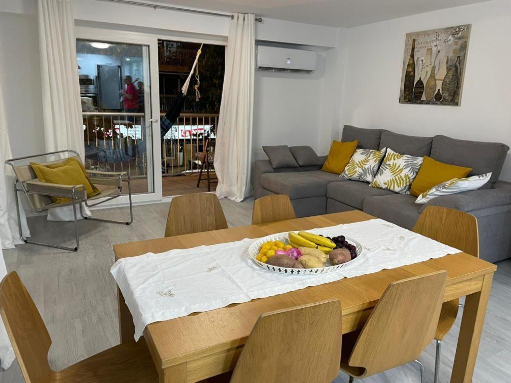 New Stylish Beach Front Apartment 쿠엘라 외부 사진